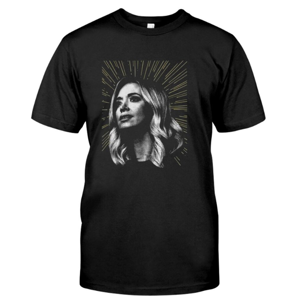 Kayleigh McEnany T-Shirt Political Commentator Graphic Unisex Retro Tee 96